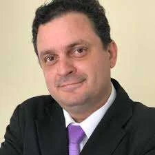 Esp. Leonardo Duart